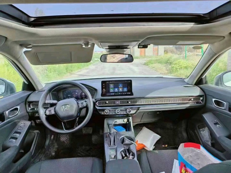 烟台23年本田思域5