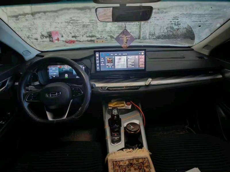 济南23年吉利雷神4