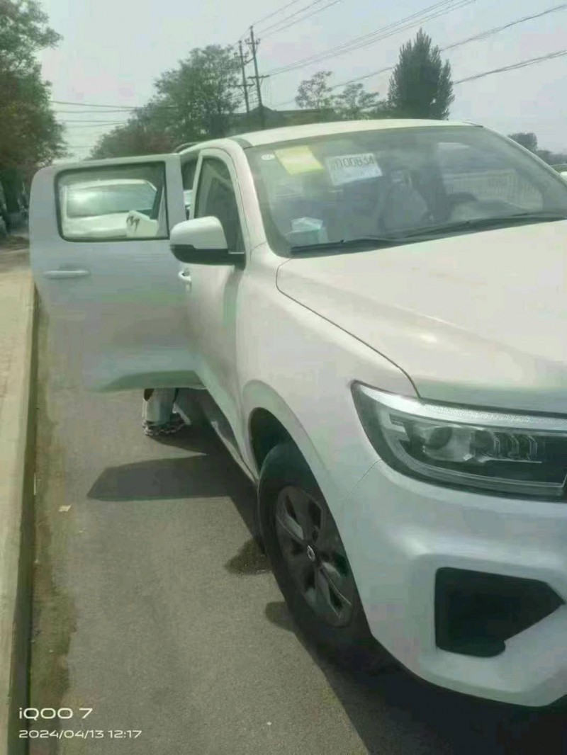 保定24年长城汽车炮 皮卡4