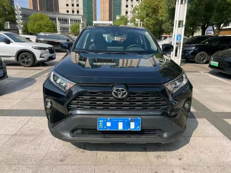 苏州23年丰田RAV4荣放1