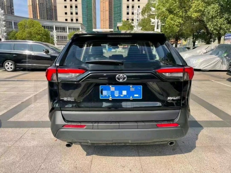苏州23年丰田RAV4荣放5