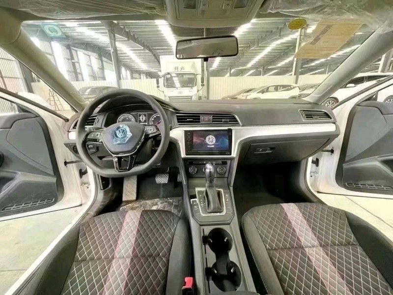 潍坊22年大众凌渡3