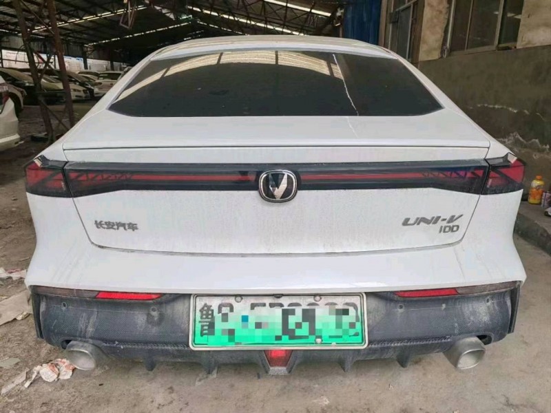 东营23年长安汽车UNI-V2