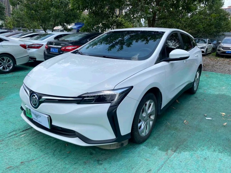 广州22年别克微蓝2