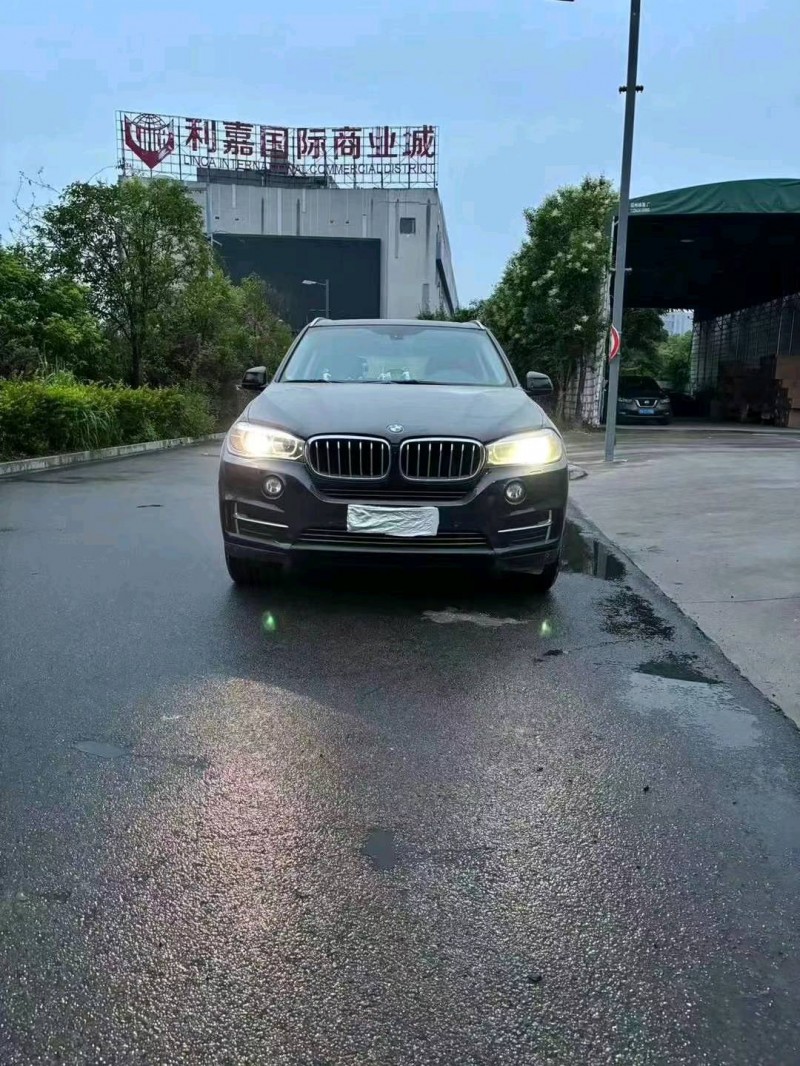 东营17年宝马X51
