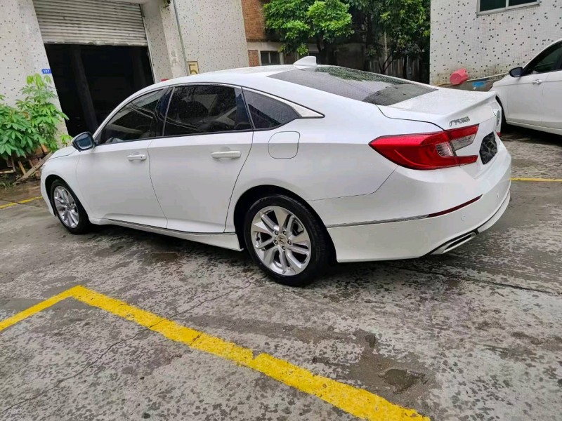 广州20年本田雅阁8