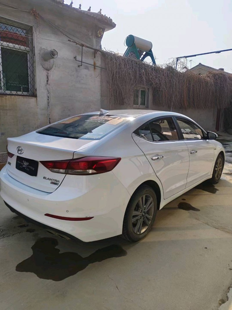 保定17年现代领动5