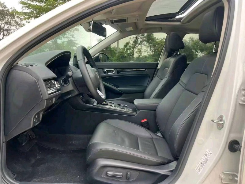 汕头23年本田型格8