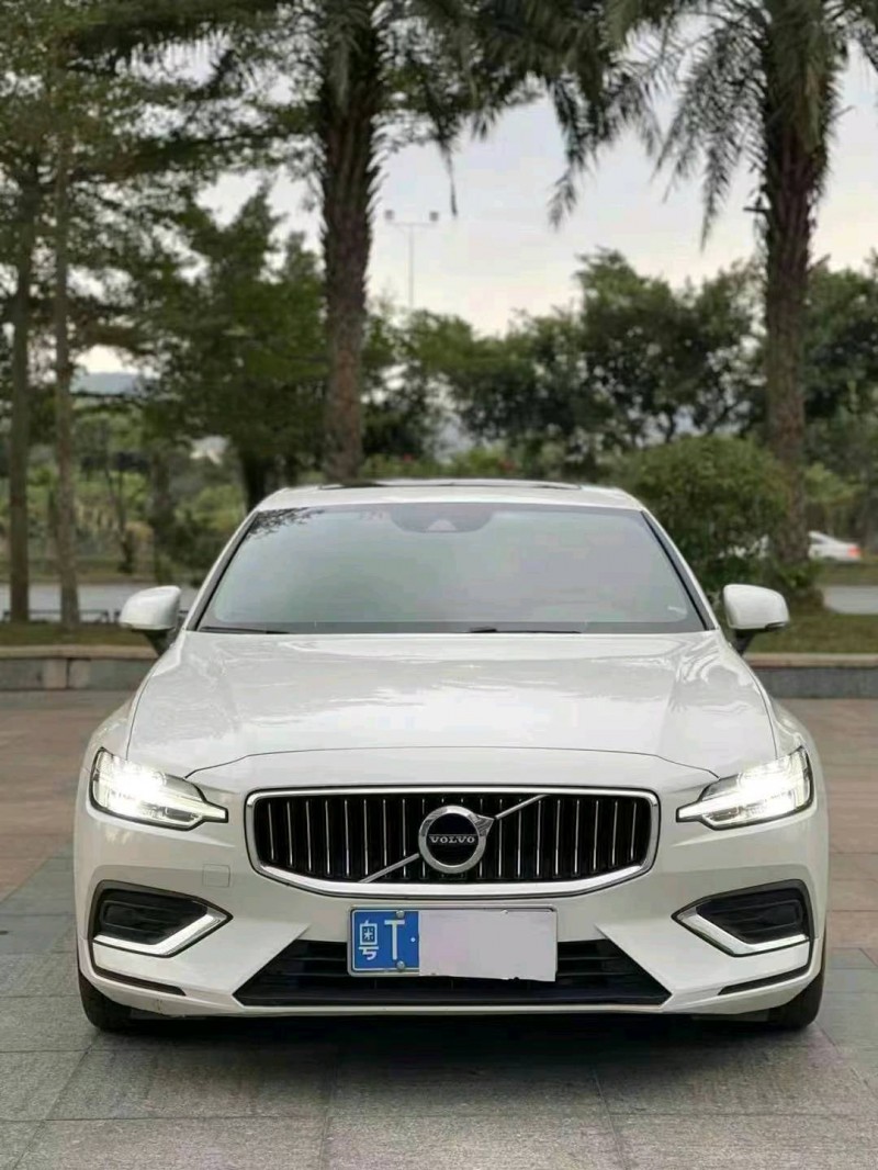 珠海22年沃爾沃S60L1
