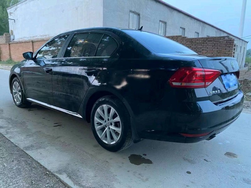 保定18年大众朗逸5