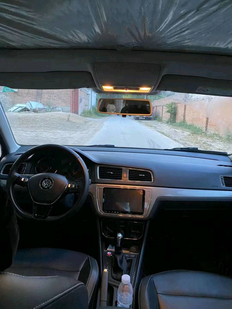 保定18年大众朗逸7