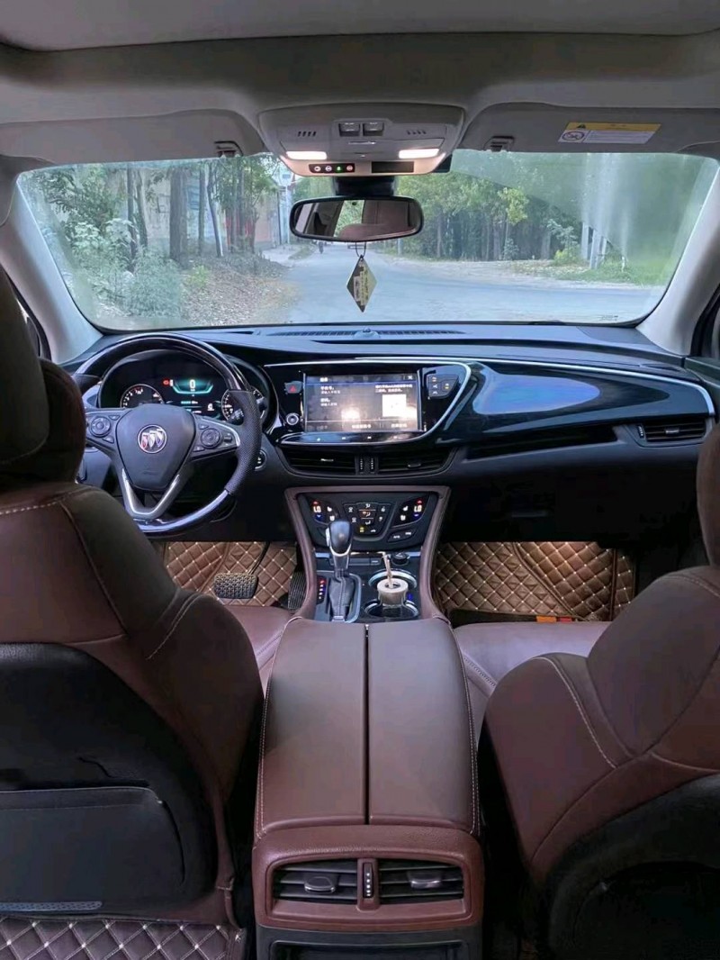 保定20年别克昂科威6