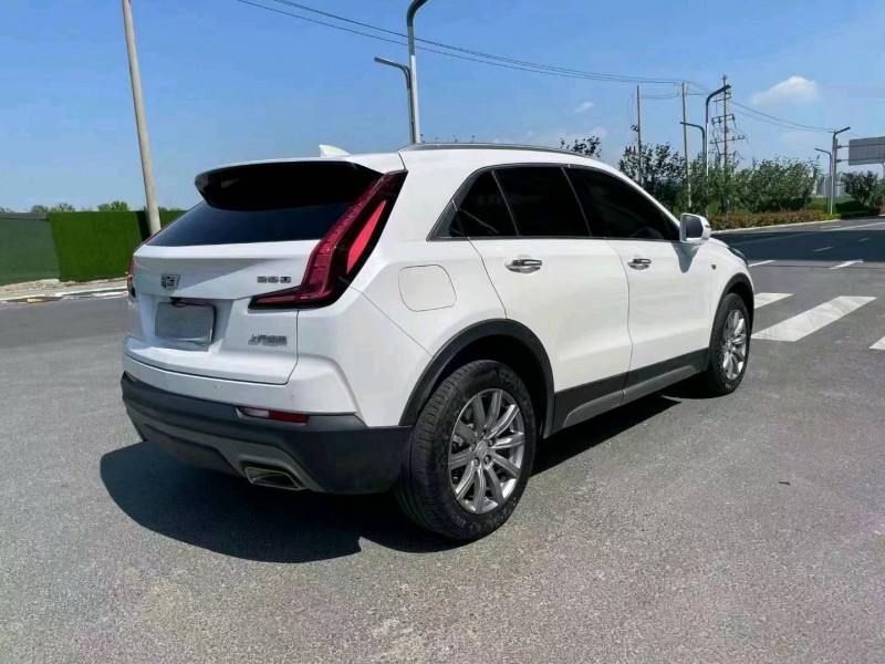 苏州20年凯迪拉克XT47