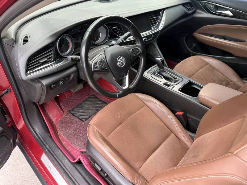 徐州19年别克君威6