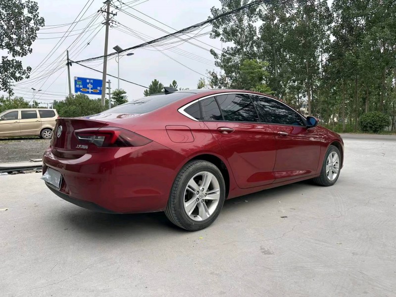 徐州19年别克君威7