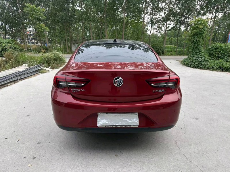 徐州19年别克君威9