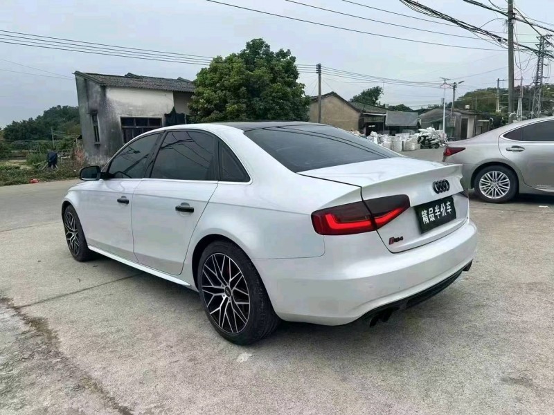 佛山13年奥迪A4L7