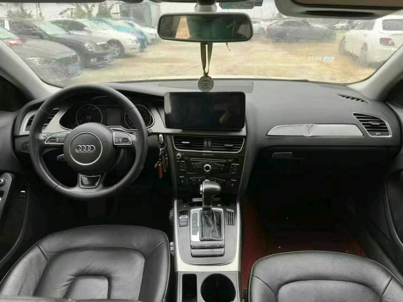 佛山13年奥迪A4L5