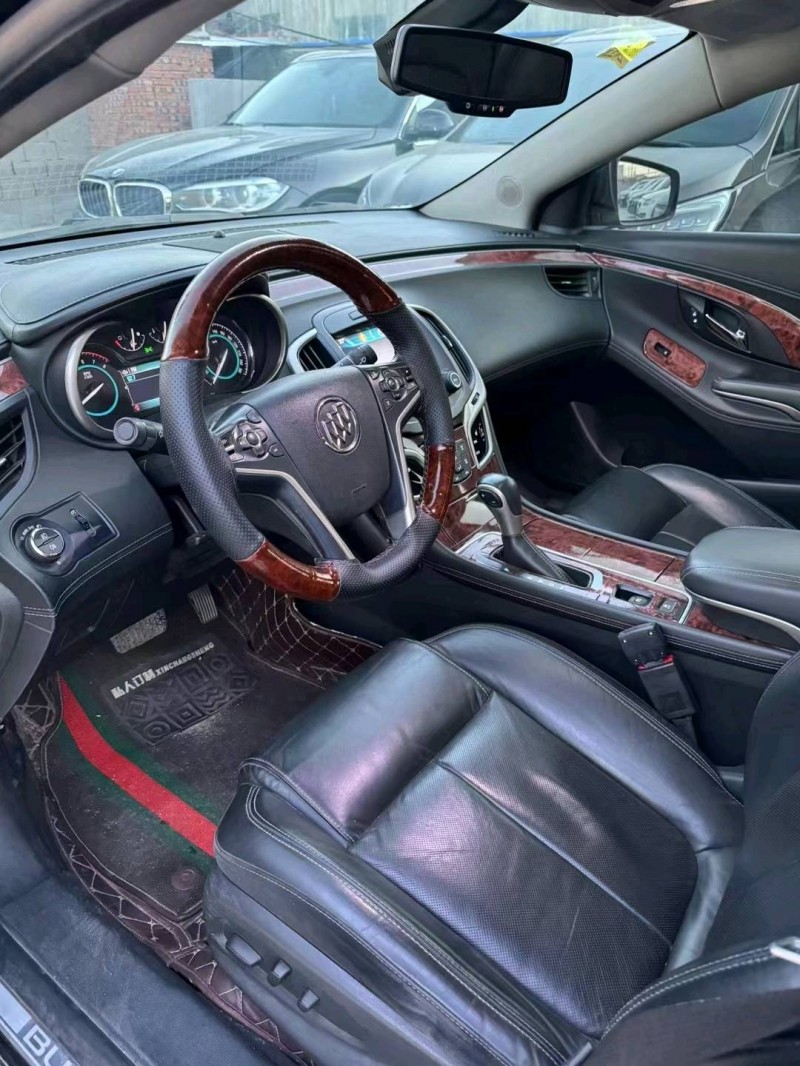 青岛13年别克君越4