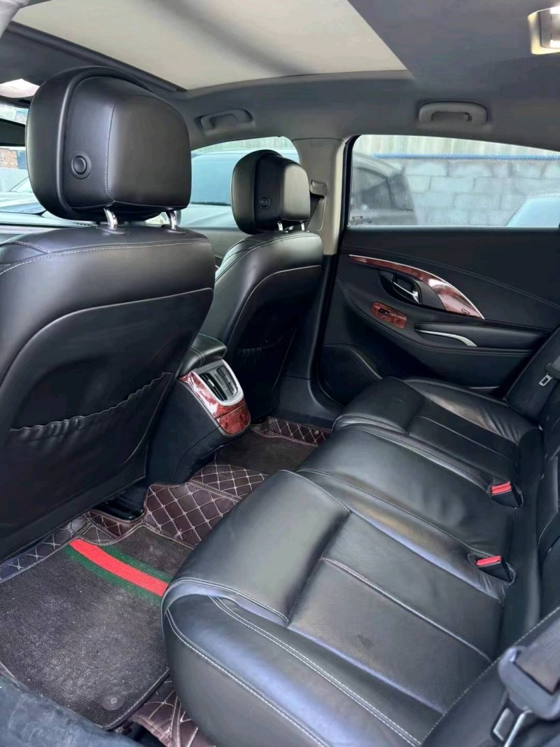 青岛13年别克君越5