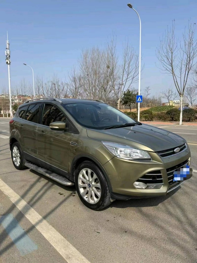 青岛13年福特翼虎3