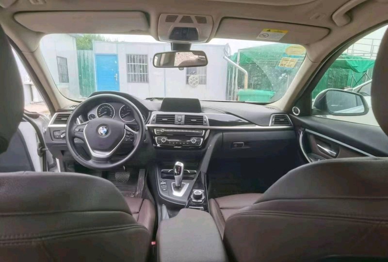 郑州18年宝马3系8