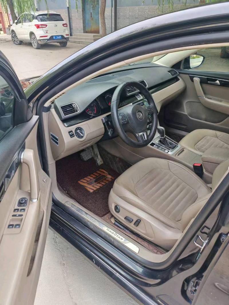 保定14年大众迈腾6