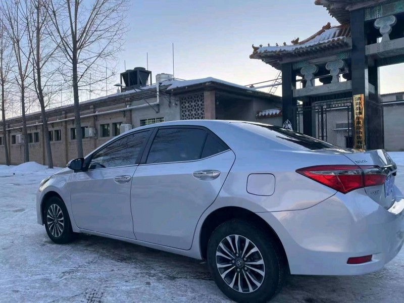 保定19年丰田卡罗拉2