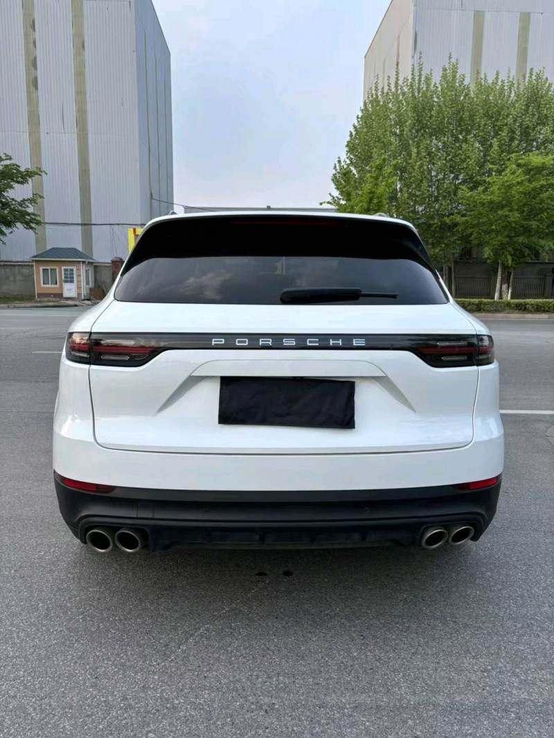 宿迁17年保时捷Macan9