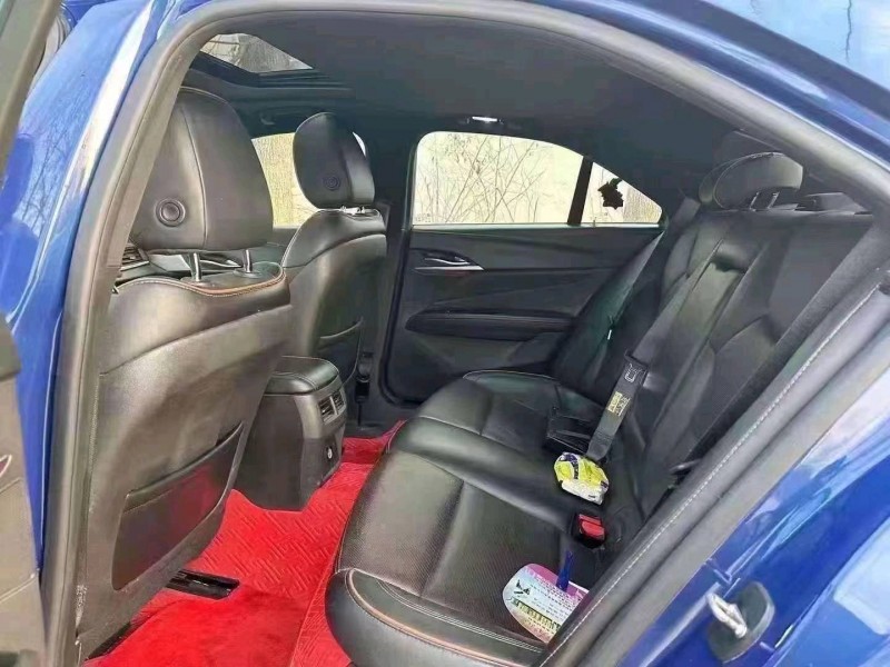 蚌埠20年凯迪拉克CT45