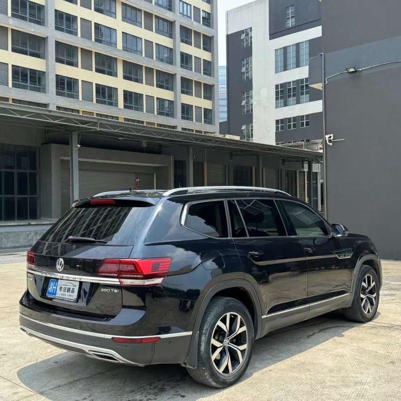 佛山19年大众途昂7