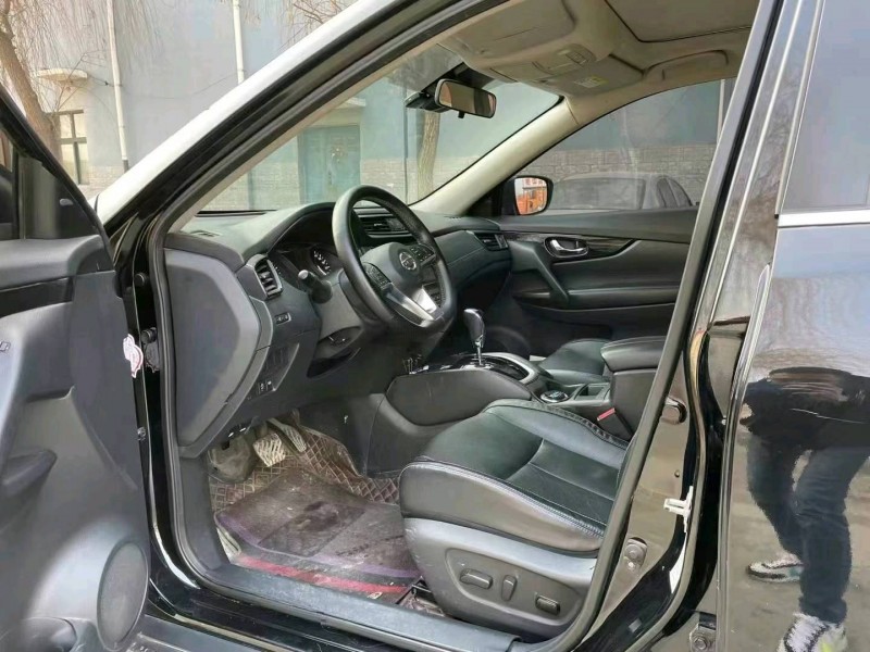 保定20年日产奇骏8