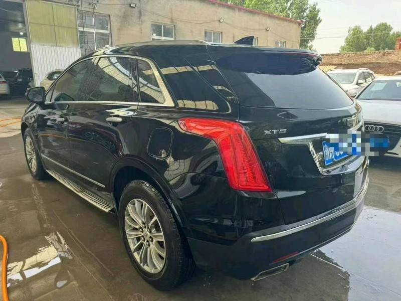 保定18年凯迪拉克XT55