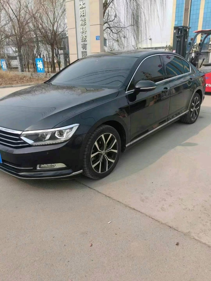 保定19年大众迈腾3