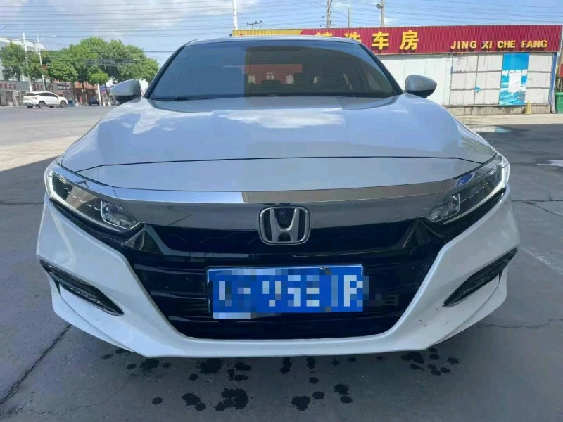 保定19年本田雅阁1