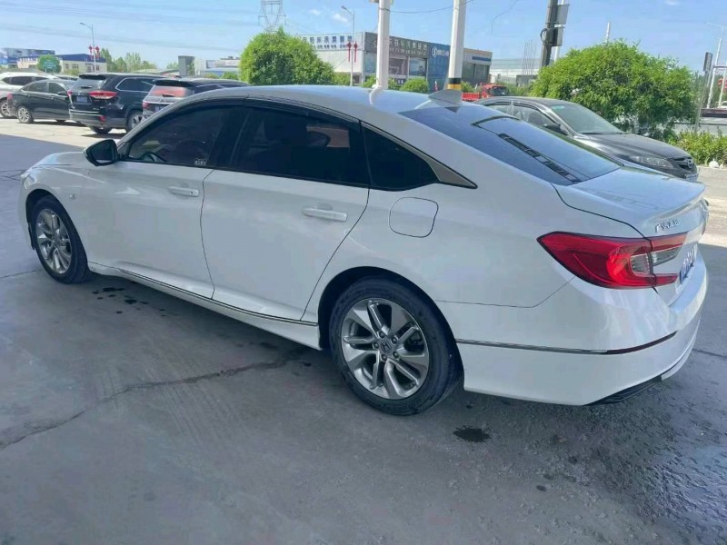 保定19年本田雅阁4