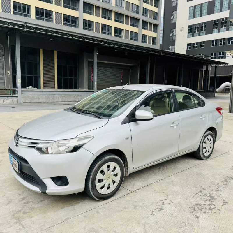 佛山16年丰田威驰3