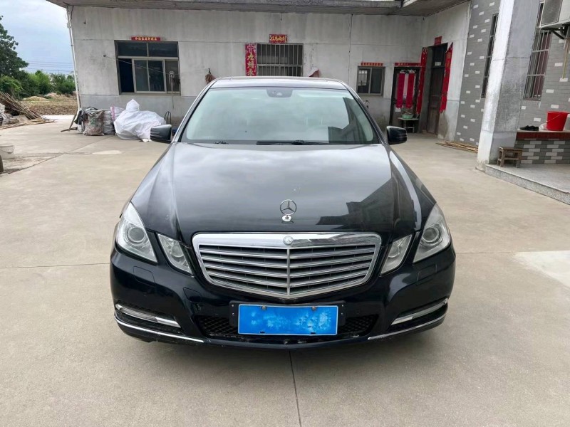 盐城13年奔驰E1