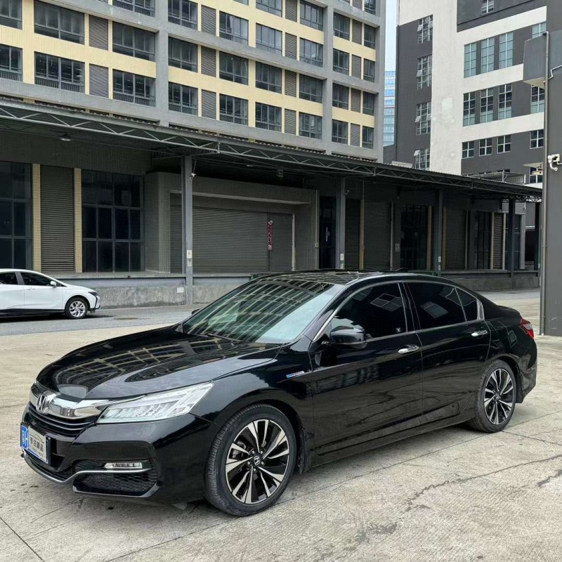 佛山17年本田雅阁3