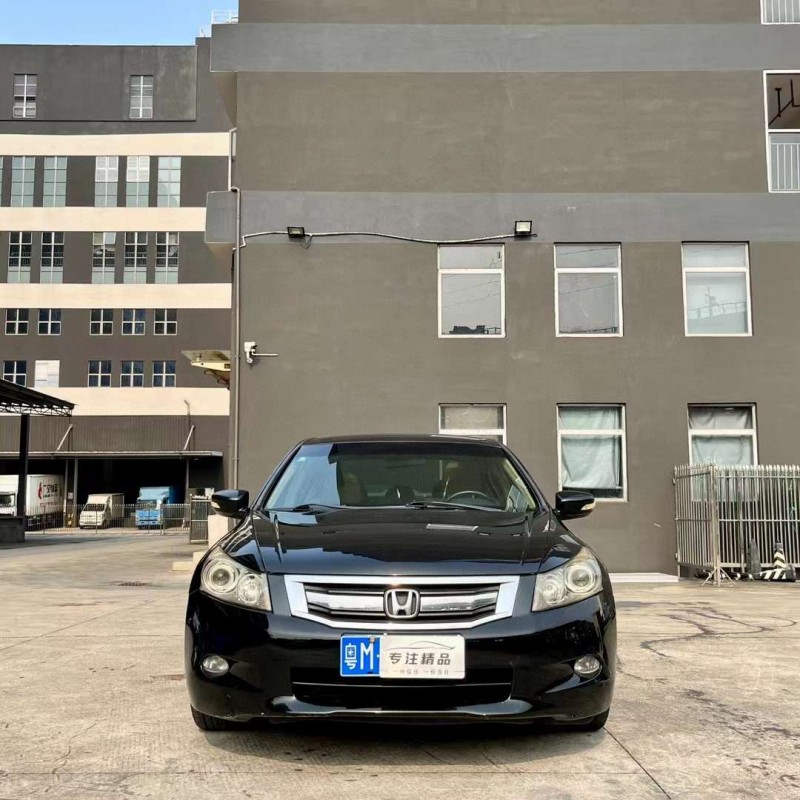 佛山10年本田雅阁1