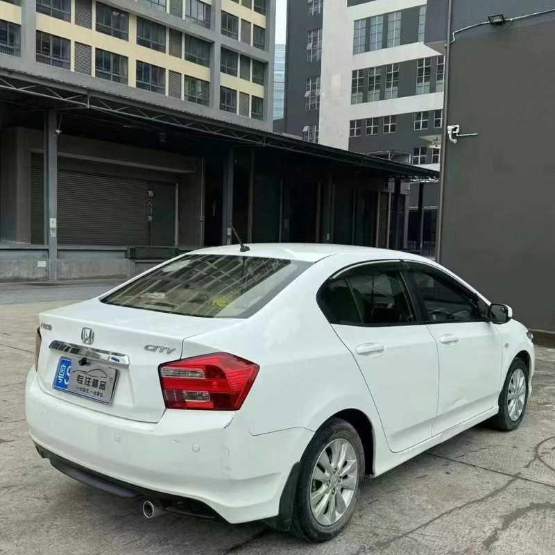 佛山13年本田锋范7