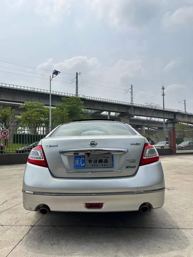 佛山11年日产天籁9