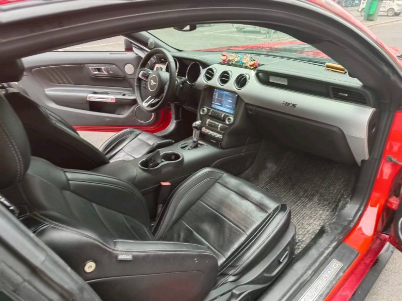 徐州16年福特野马6