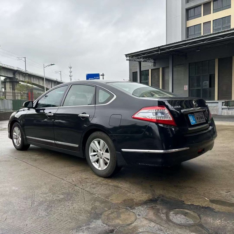 佛山13年日产天籁8