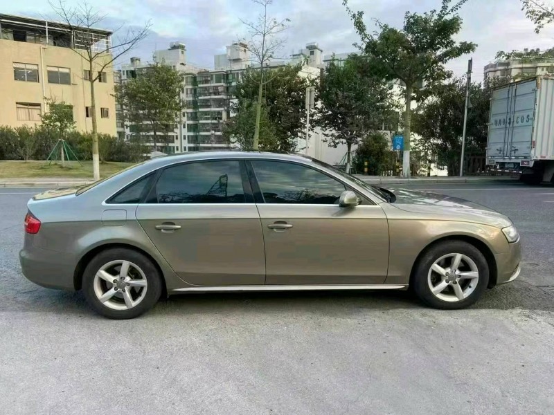 广州13年奥迪A4L4