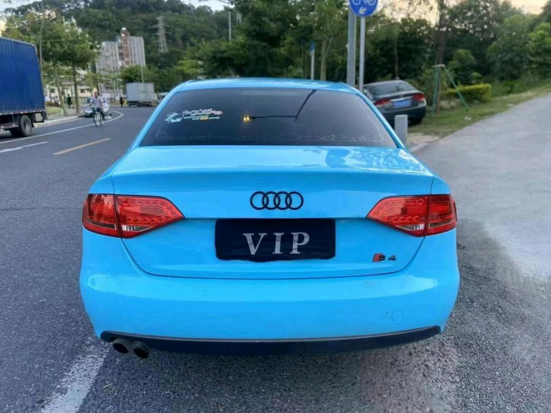 广州11年奥迪A4L5
