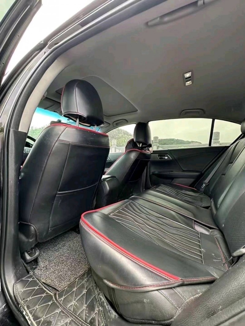 东营16年本田雅阁4