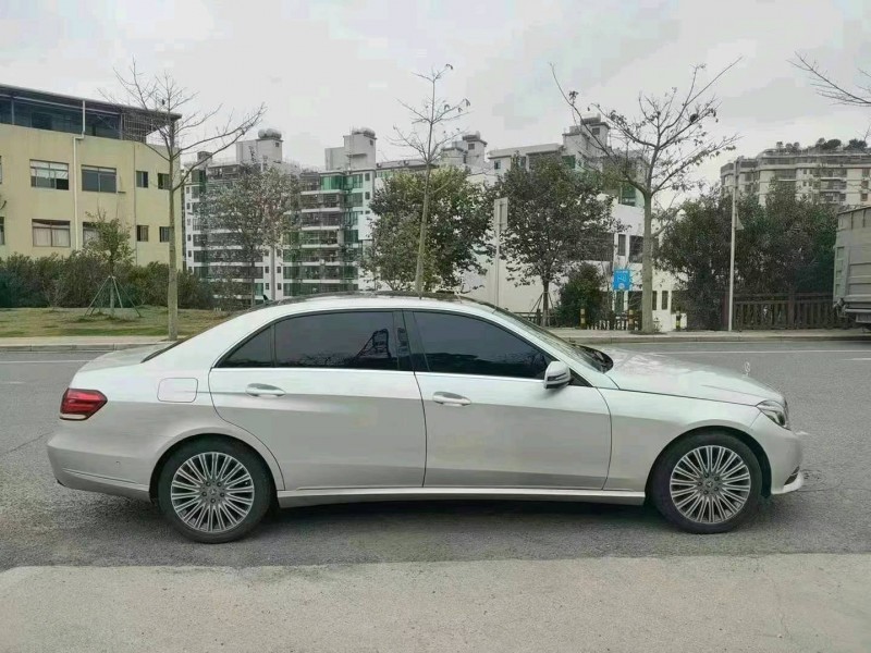 广州14年奔驰E4