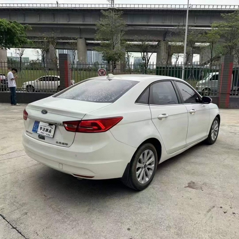 佛山16年福特福睿斯7