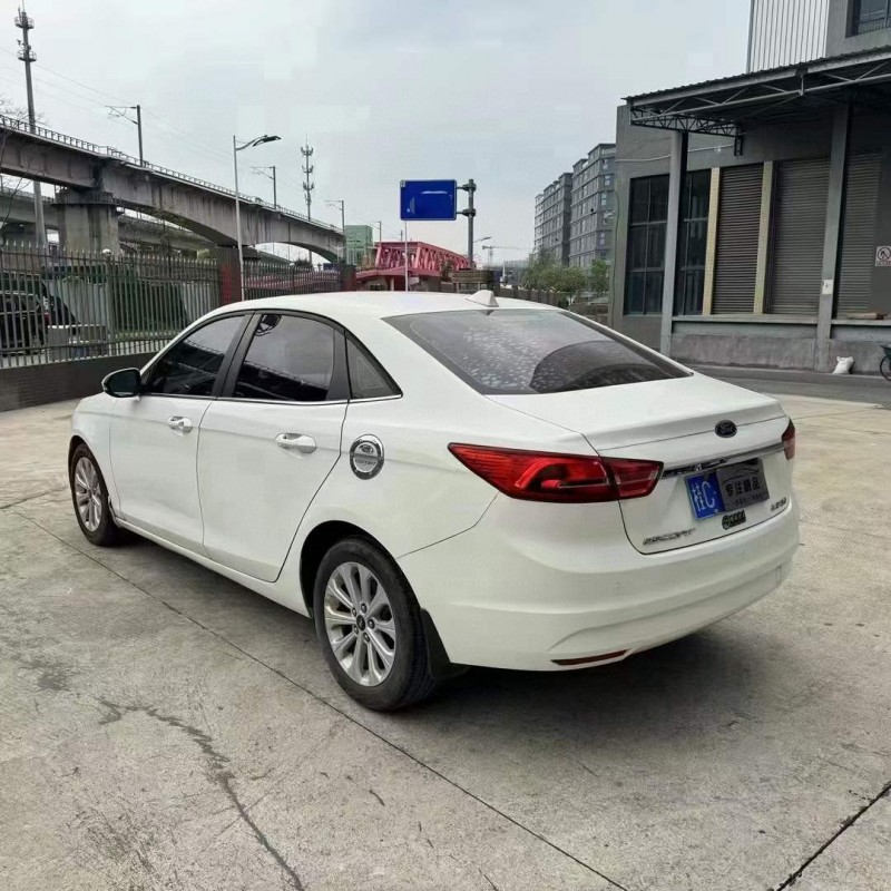 佛山16年福特福睿斯8